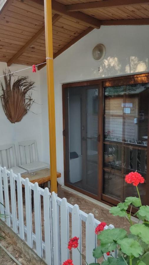 カシュ Ata Bungalow Bed & Breakfast エクステリア 写真